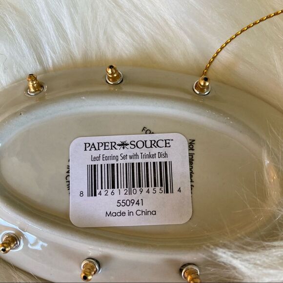 Paper Source Leaf Trinket Jewelry Dish & 3 Pairs Earrings New Ceramic - Picture 5 of 7